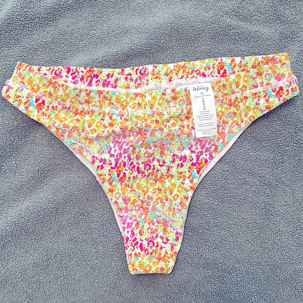 Salty Honey bright Leopard Bikini Bottoms - scrunch bottoms XL